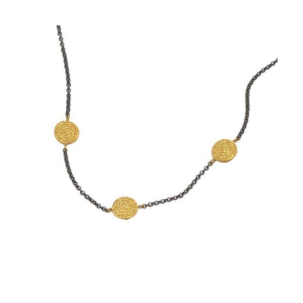 LONG NECKLACE CHAIN MADE OF SILVER 925o WITH 3 SMALL DISCS OF FESTOS. Folk art
